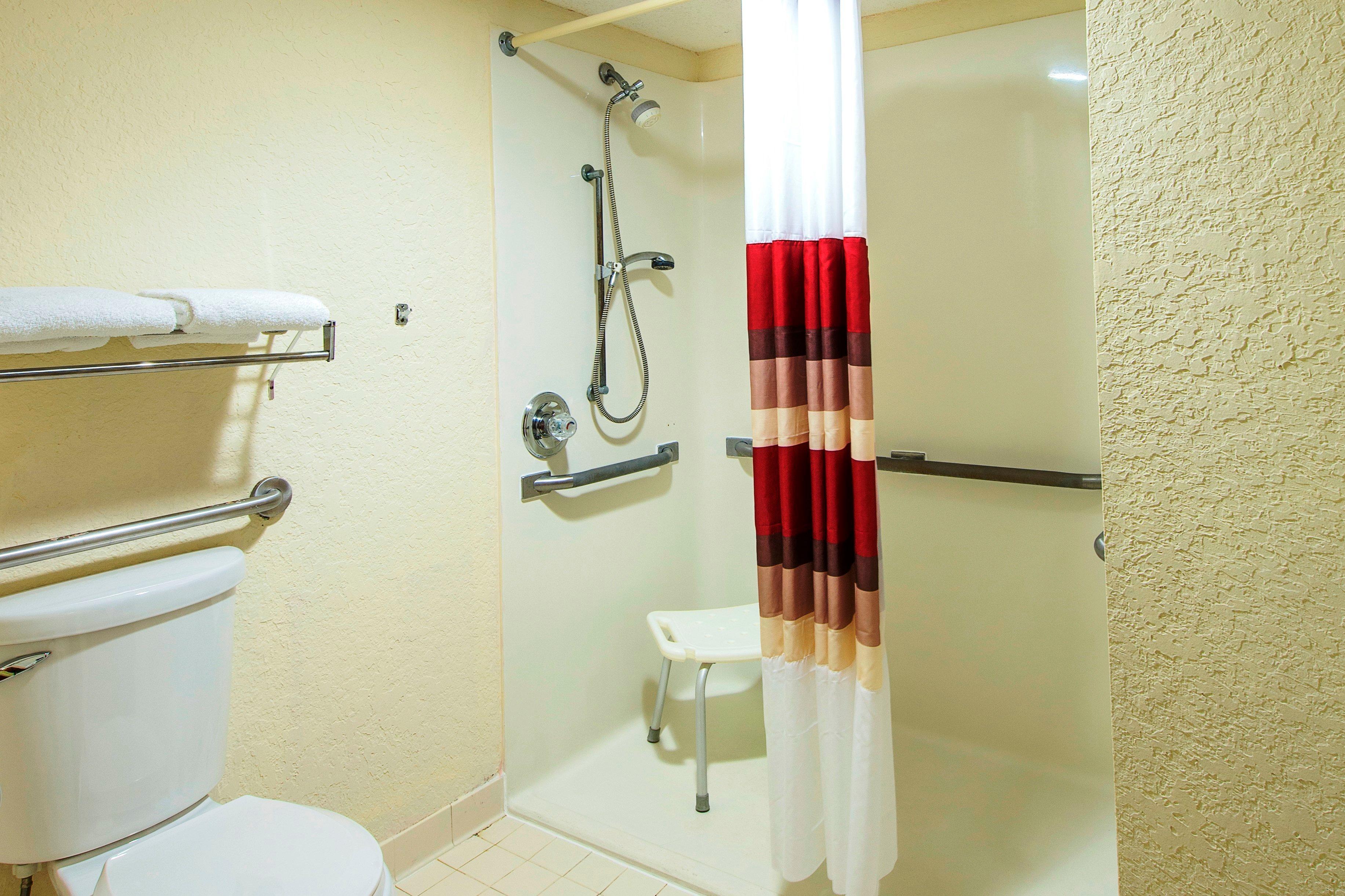 Red Roof Inn Syracuse Източна Сиракуза Екстериор снимка